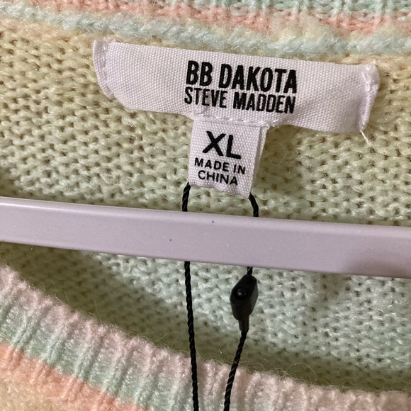 BB Dakota by Steve Madden size XL acrylic/poly/wool blend pastel striped sweater - Picture 2 of 8